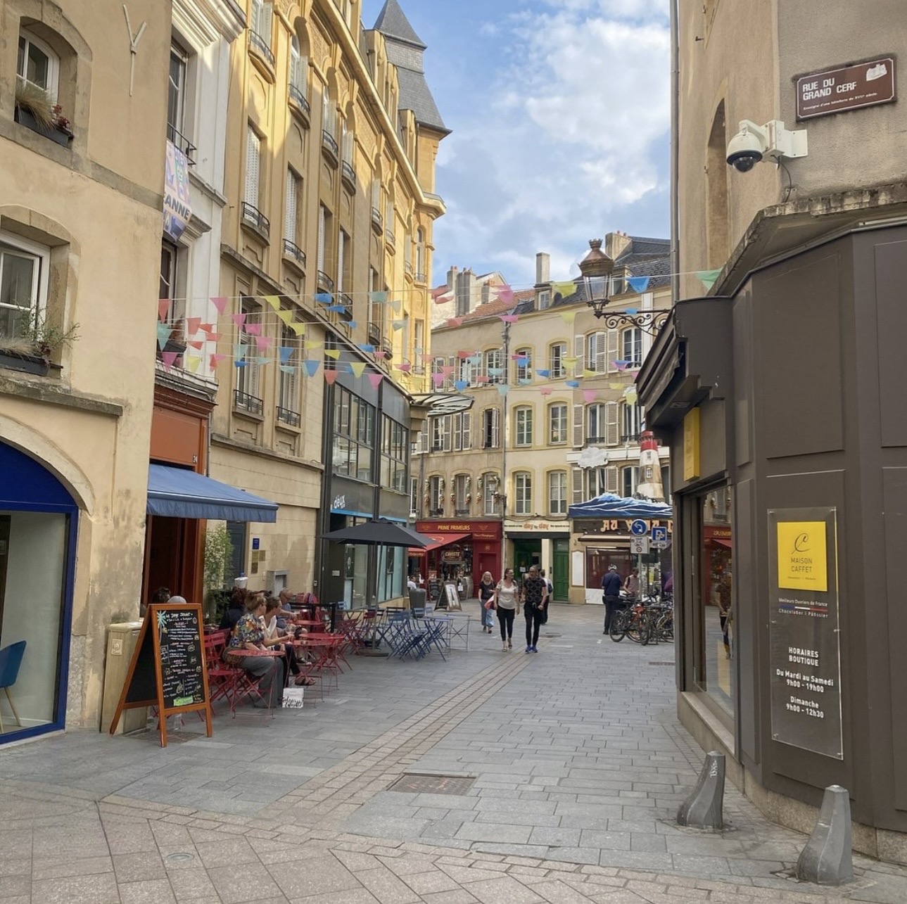 rue piétonne Metz stationnement difficile centre-ville