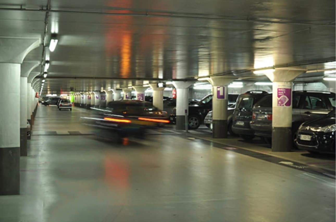 Parking souterrain, Metz centre-ville sécurisé 